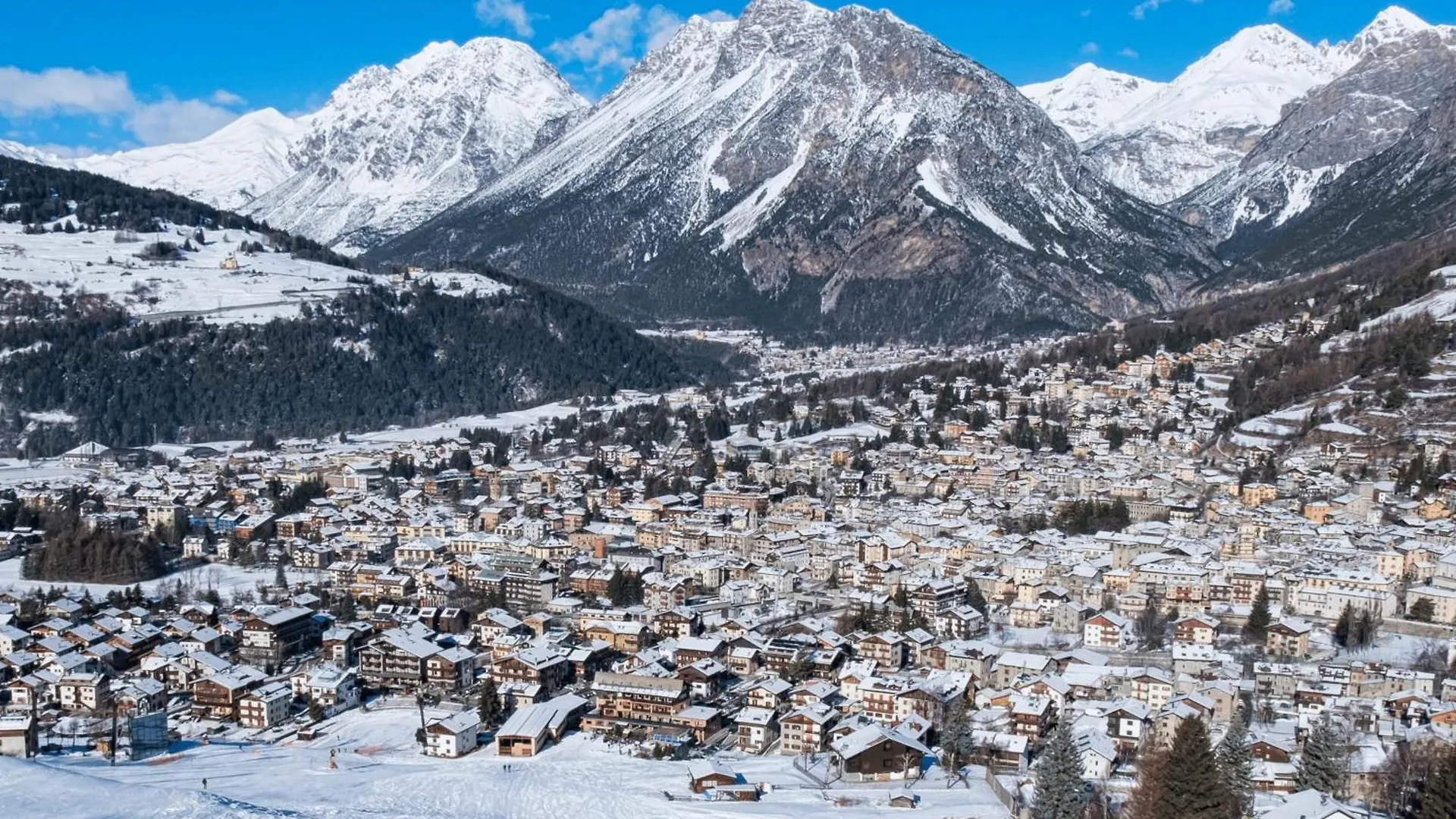 Rosa Di Bormio By Holiday World Lägenhet